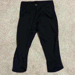 Lululemon black vented leggings